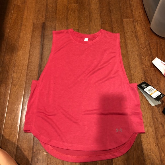 Under Armour pink workout tank top - Picture 1 of 3